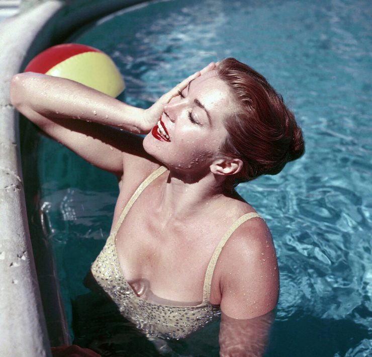 Esther Williams Lookremix